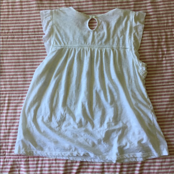 NWOT White Embroidered Top With Flutter Sleeves - Picture 7 of 7
